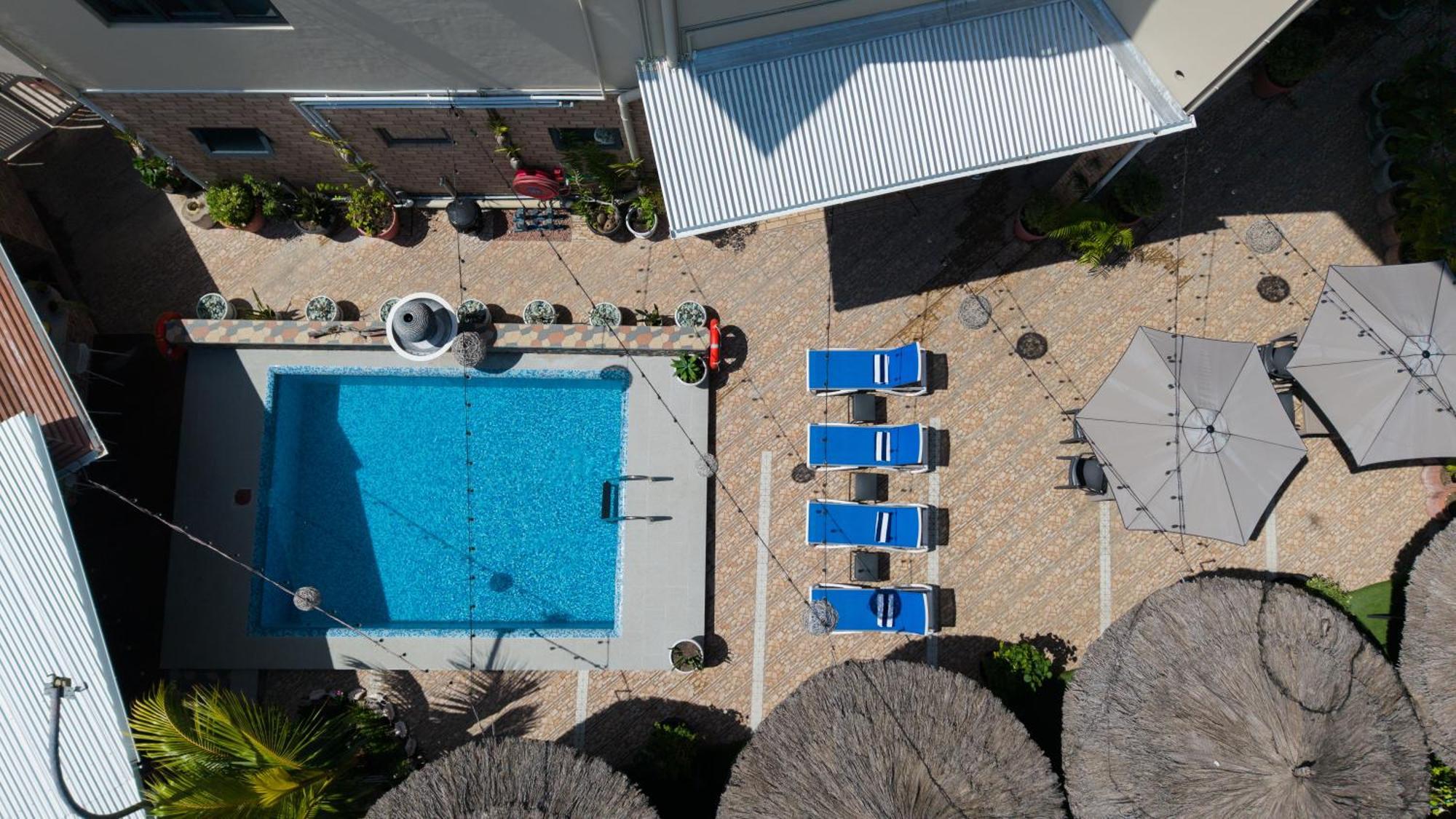 Bijoutier Apartments Grand Anse  Exteriör bild